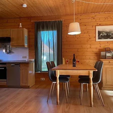 Blauvogel 19 * האסלפלדה